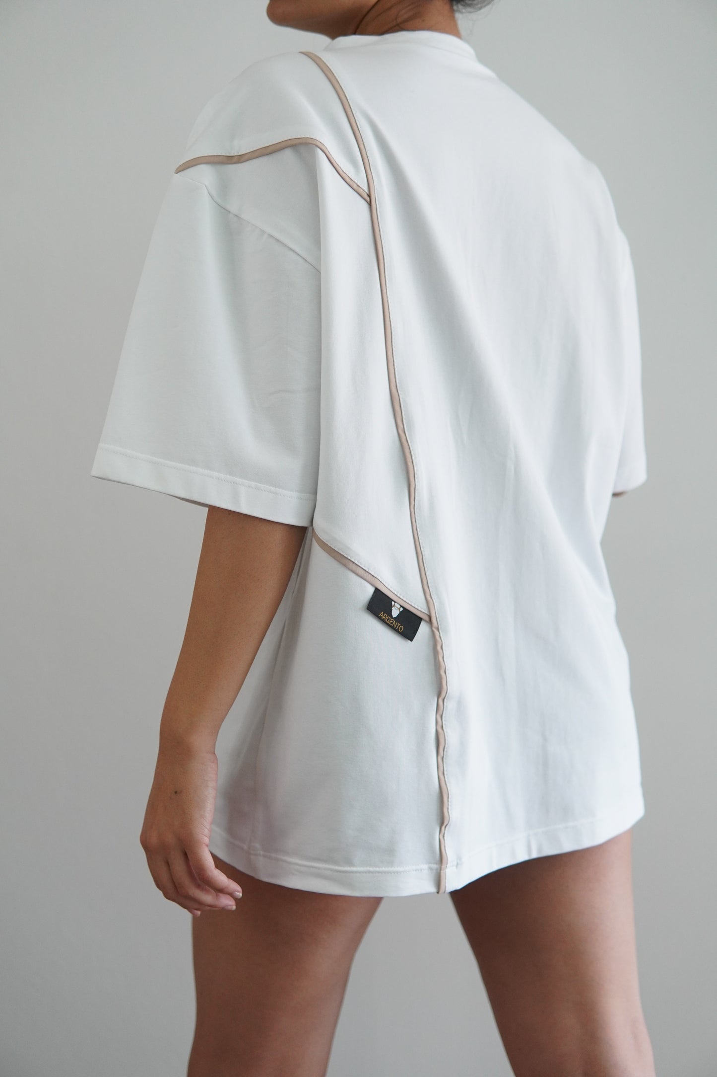beige